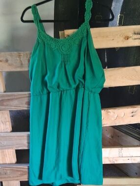 LC Lauren Conrad Green Midi Dress with Crochet Detail